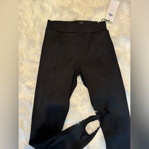 ALO YOGA LEGGINGS